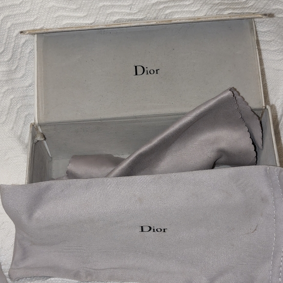 Dior Sunglasses - Picture 5 of 6